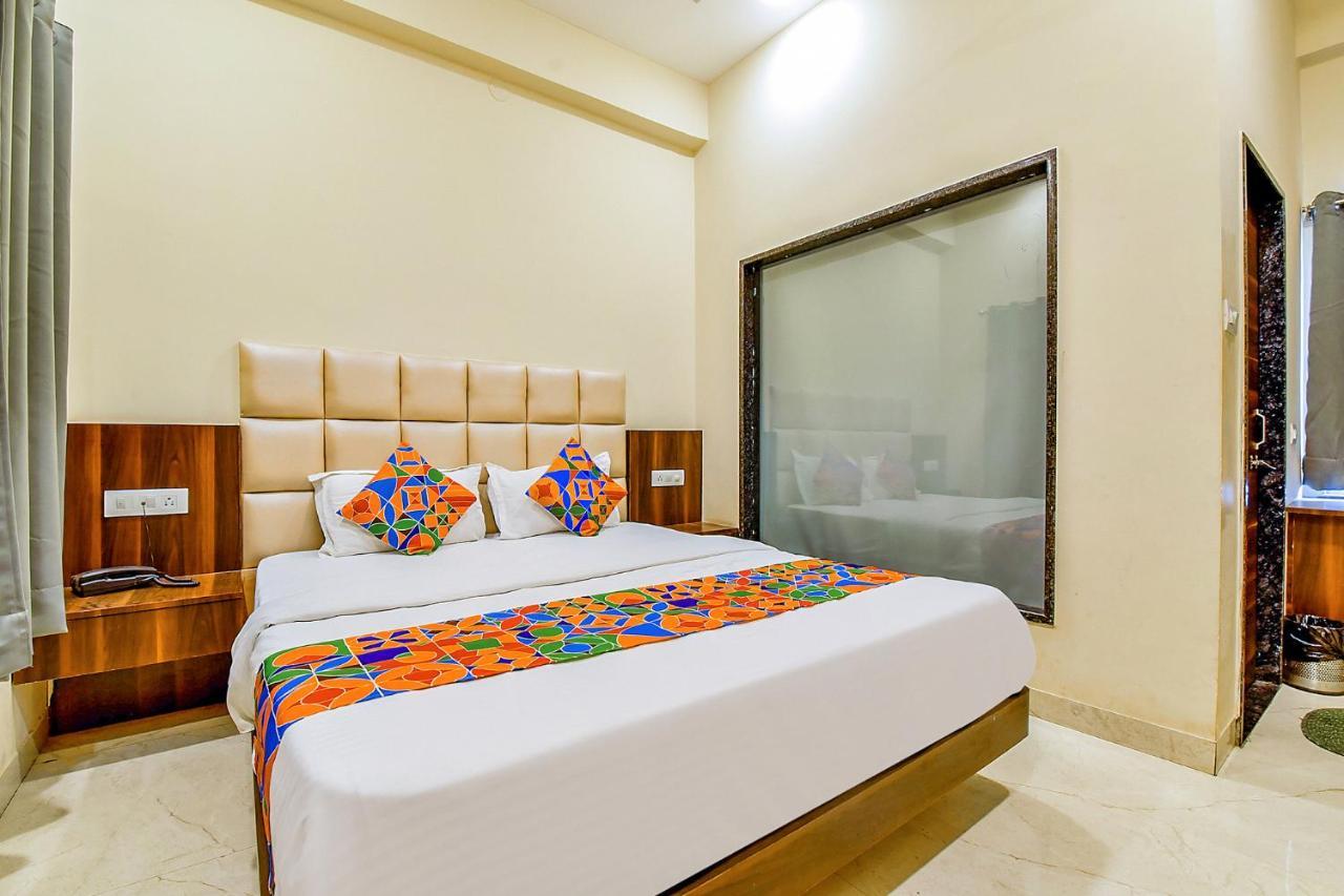 Hotel Fabexpress Dosa Plaza Udajpur Exteriér fotografie