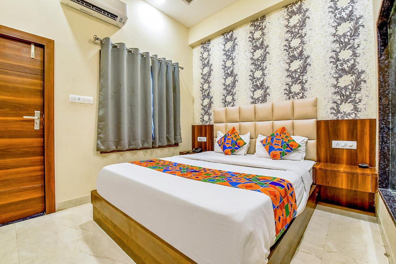 Hotel Fabexpress Dosa Plaza Udajpur Exteriér fotografie