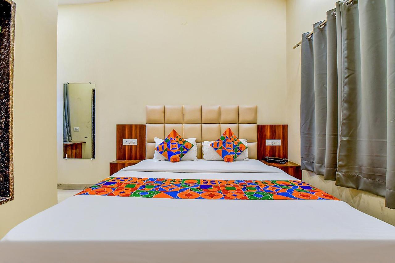 Hotel Fabexpress Dosa Plaza Udajpur Exteriér fotografie