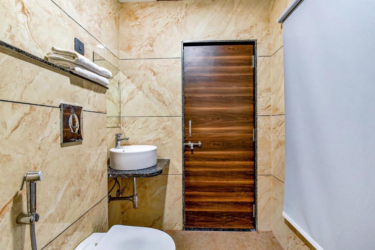 Hotel Fabexpress Dosa Plaza Udajpur Exteriér fotografie